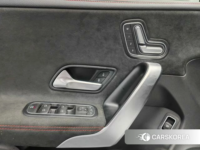 Mercedes-Benz CLA (import) id 3939345 из Китая 7