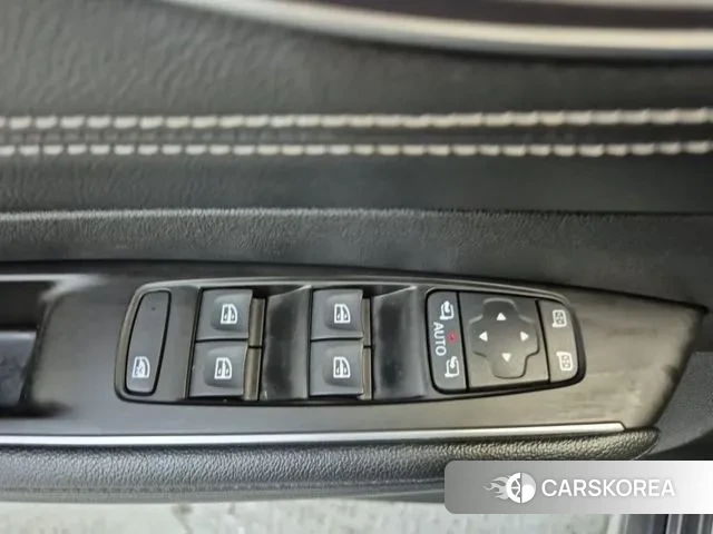 Renault Korea (Samsung) The New SM6 id 2886010 из Кореи 7