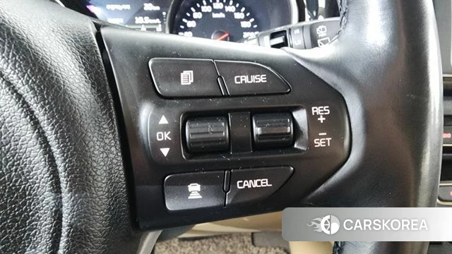 Kia All New Carnival id 4521028 из Кореи 7