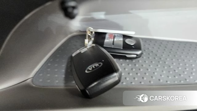 Kia The New Ray id 4338795 из Кореи 7