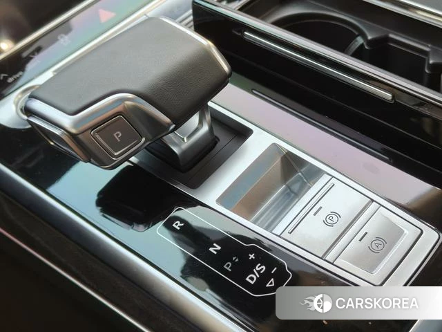 Audi Q8 id 4273915 из Китая 7