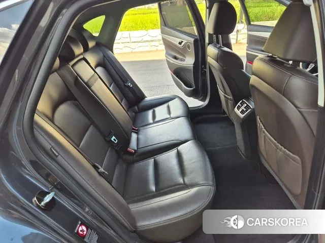 Hyundai Grandeur IG id 3112436 из Кореи 7