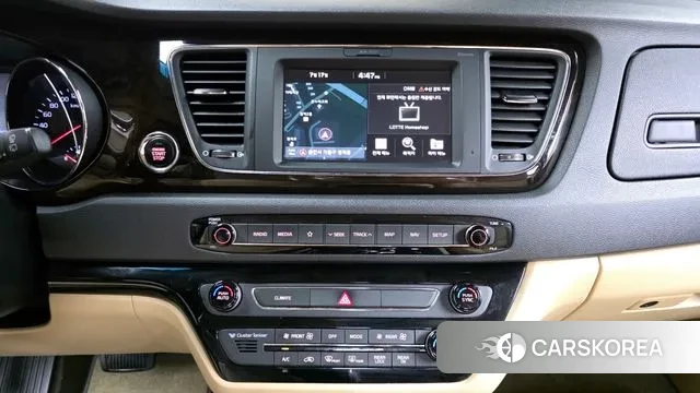 Kia The New Carnival id 2941415 из Кореи 7