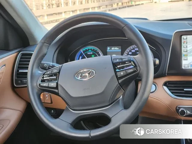 Hyundai Grandeur IG Hybrid id 3459889 из Кореи 7