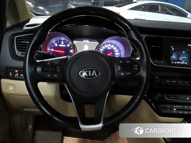 Kia The New Carnival id 3754359 из Кореи 7