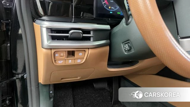 Hyundai Grandeur Hybrid (GN7) id 4315562 из Кореи 7