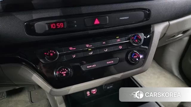 Kia The New Carnival id 3737138 из Кореи 7