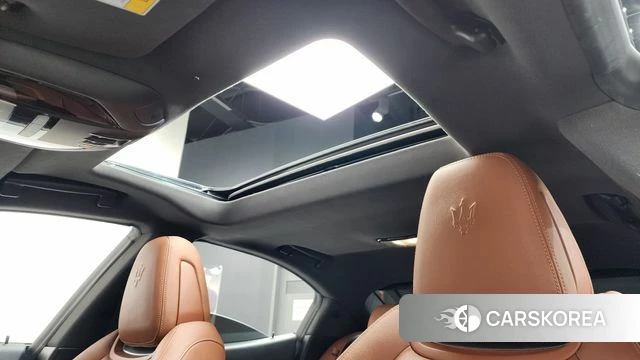 Maserati Ghibli id 4508160 из Кореи 7