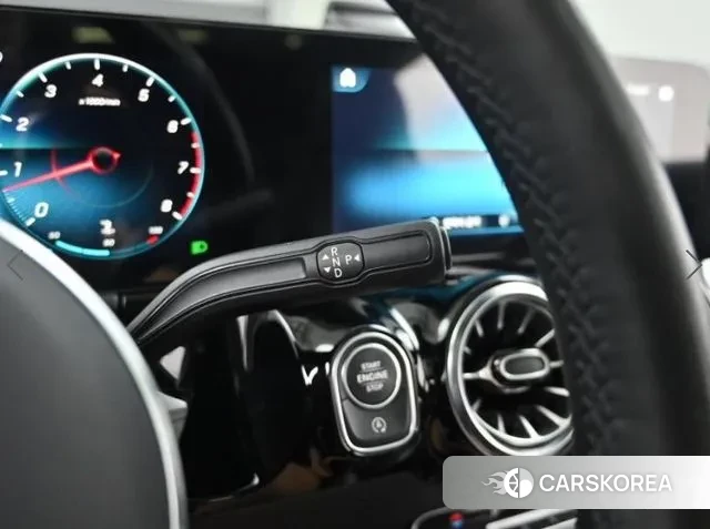 Mercedes-Benz GLA - Class H247 id 3213842 из Кореи 7