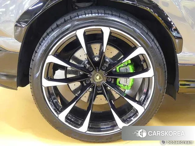 Lamborghini Urus id 2900639 из Кореи 7