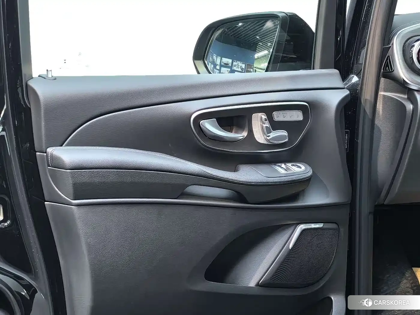 Mercedes-Benz V-Class id 4679717 из Китая 7
