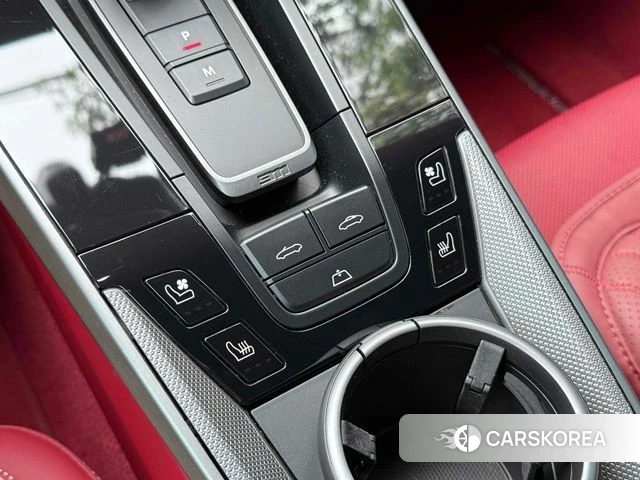 Porsche 911(992) id 4408536 из Кореи 7