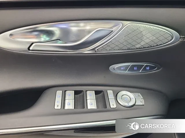 Genesis GV70 id 3021378 из Кореи 7