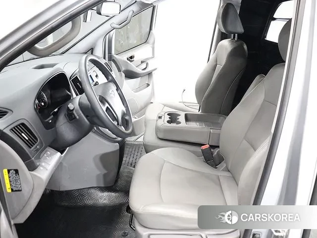 Hyundai The New Grand Starex id 3578834 из Кореи 7