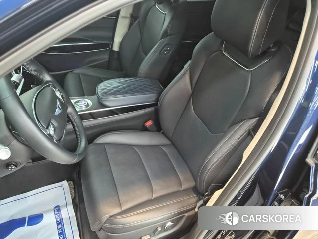 Genesis GV70 id 3904180 из Кореи 7