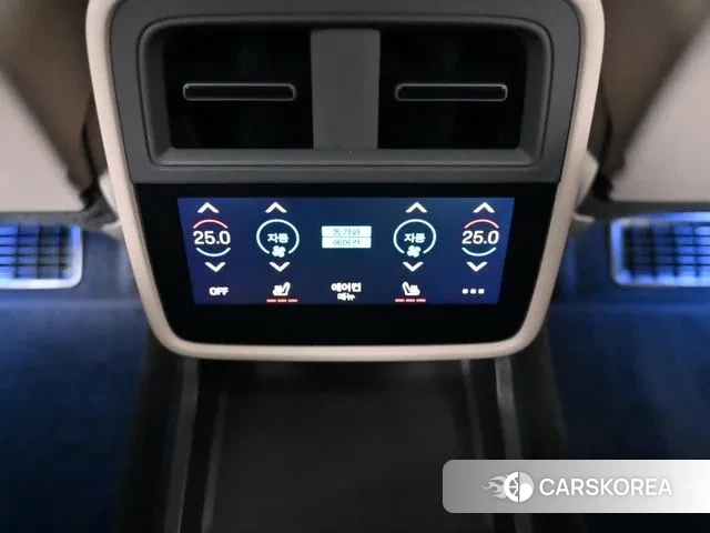 Porsche Taycan id 3610100 из Кореи 7