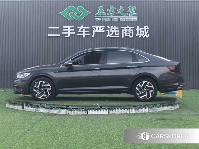 Volkswagen Sagitar id 4258261 из Китая 7