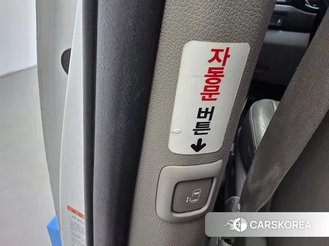 Kia All New Carnival id 3460340 из Кореи 7