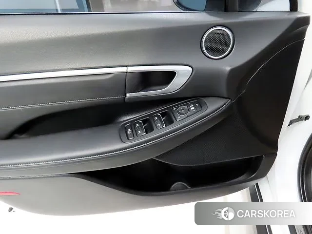 Hyundai Sonata (DN8) id 3640131 из Кореи 7