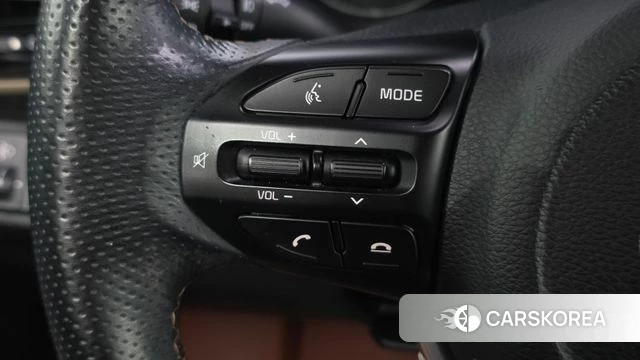 Kia Stonic id 4717807 из Кореи 7
