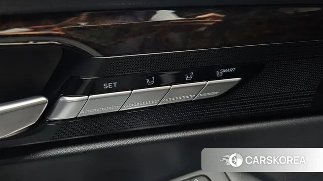 Genesis G90 id 3139707 из Кореи 7