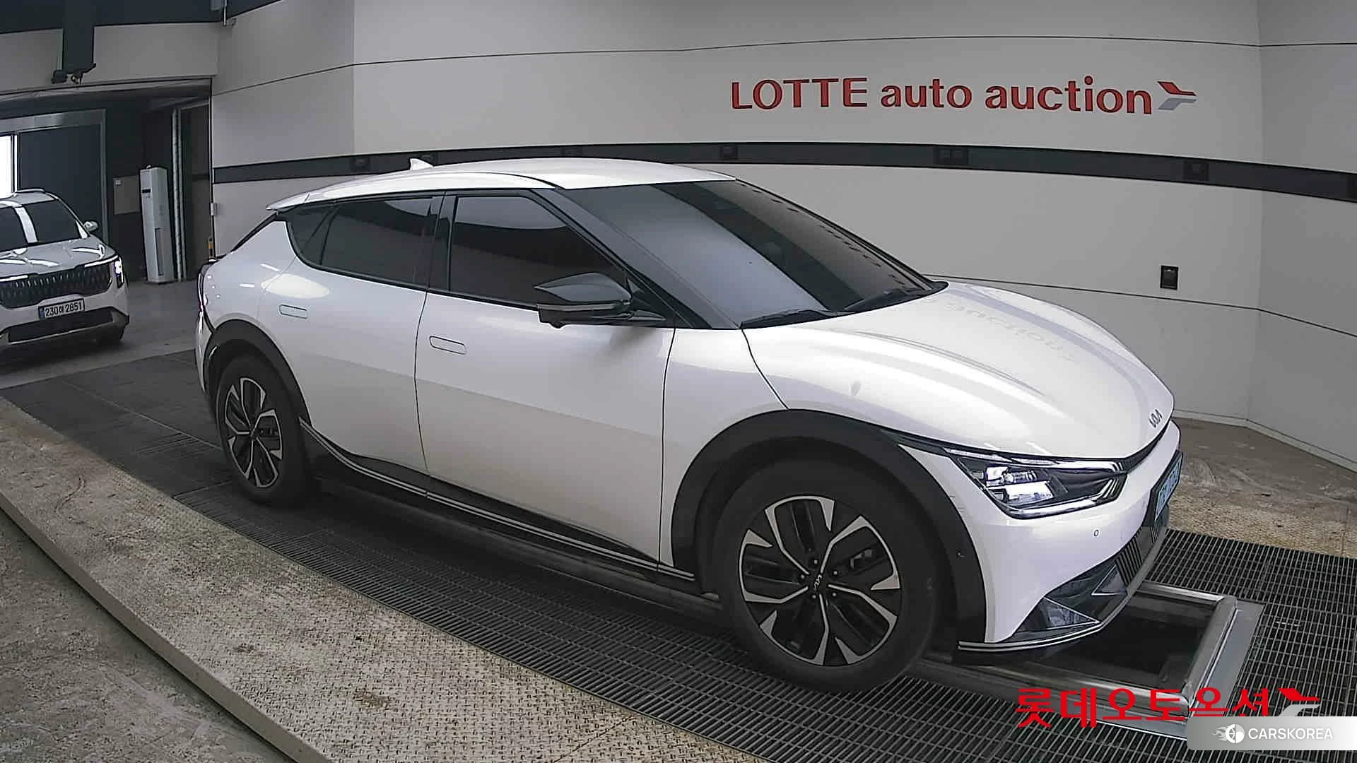 Kia EV6 id 3888370 из Кореи 7