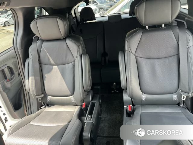 Toyota Saina id 4274469 из Китая 7