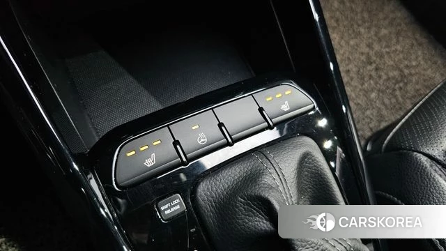 Kia Stonic id 4638324 из Кореи 7