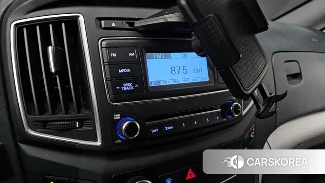 Hyundai The New Grand Starex id 3772109 из Кореи 7