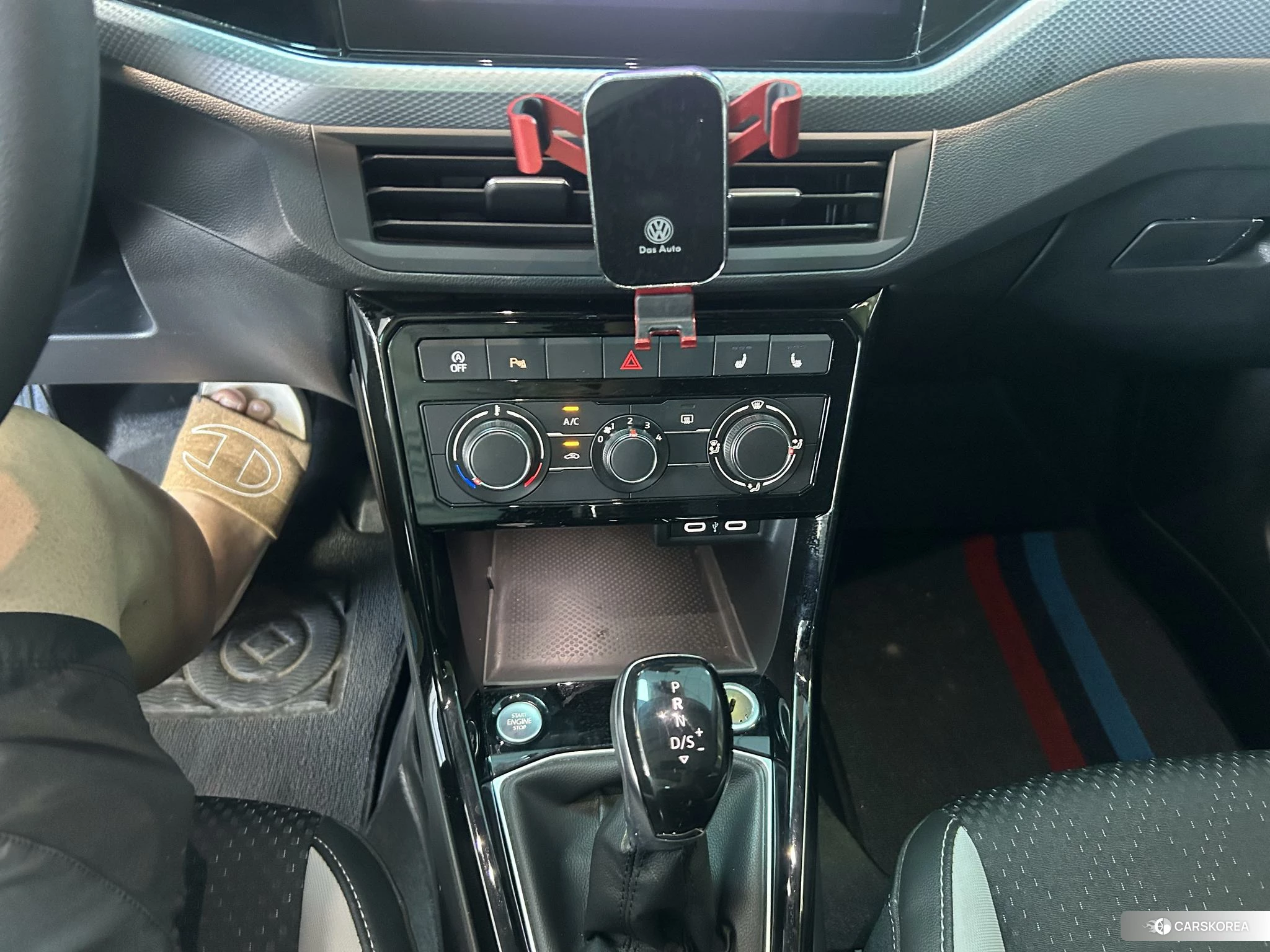 Volkswagen Exploring the shadow id 4513553 из Китая 7