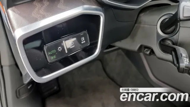 Audi A6 (C8) id 2849361 из Кореи 7