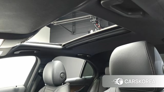 Mercedes-Benz E-Class W213 id 4894346 из Кореи 7