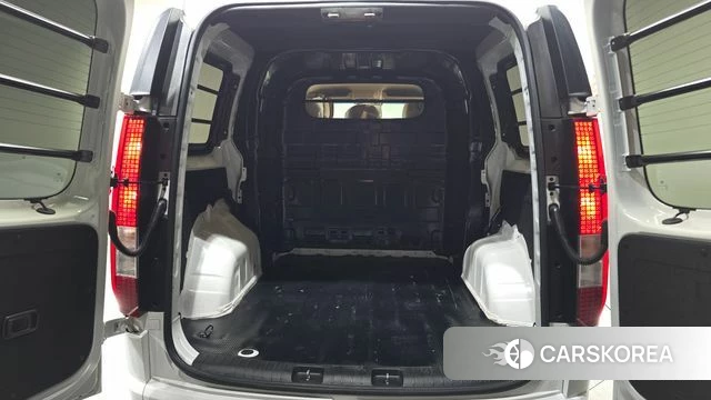 Hyundai Staria id 4623084 из Кореи 7