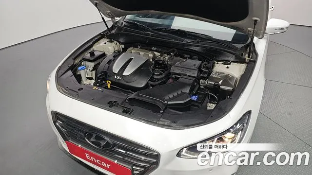 Hyundai Grandeur IG id 2679319 из Кореи 7