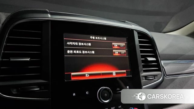 Renault Korea (Samsung) The New QM6 id 4967369 из Кореи 7