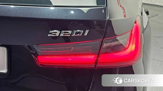BMW 3 Series (G20) id 4870918 из Кореи 7