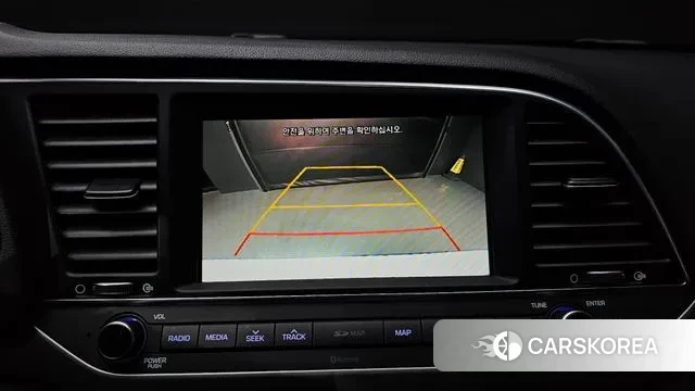 Hyundai Avante AD id 3429476 из Кореи 7