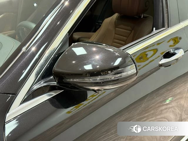 Mercedes-Benz E-class id 4274252 из Китая 7