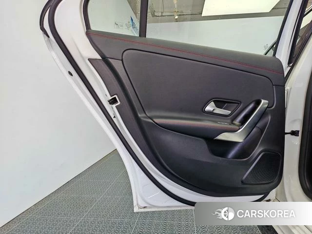 Mercedes-Benz Class A id 3858049 из Китая 7