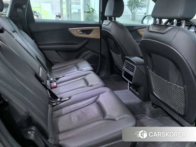 Audi Q7 id 4261400 из Китая 7