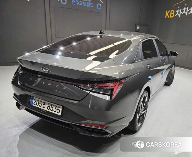 Hyundai Avante (CN7) id 3787233 из Кореи 7