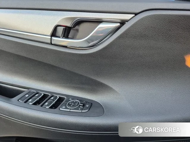 Hyundai The New Grandeur IG id 3451505 из Кореи 7