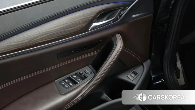 BMW 5 Series (G30) id 3917480 из Кореи 7