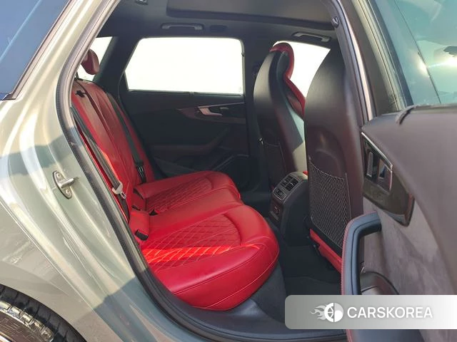 Audi S4 id 4215096 из Китая 7