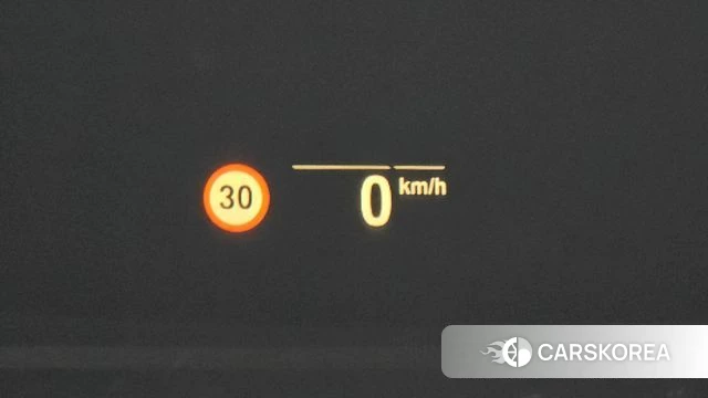 BMW 5 Series (G30) id 3852990 из Кореи 7