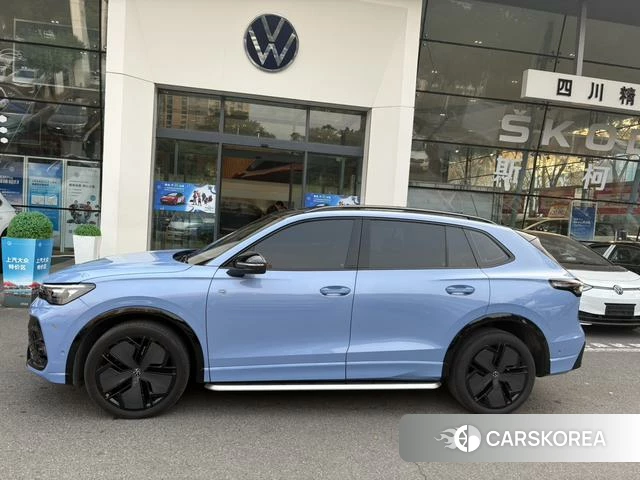 Volkswagen Tiguan L id 4277105 из Китая 7