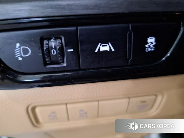 Kia Carnival 4th generation id 4315701 из Кореи 7