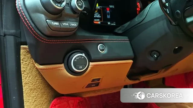 Ferrari 488 Spider id 3535962 из Кореи 7