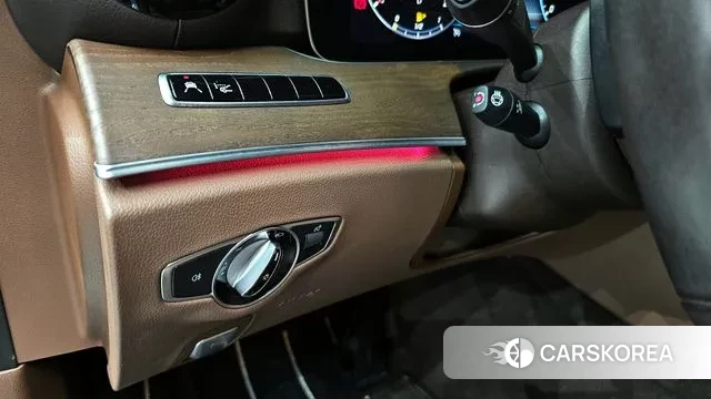 Mercedes-Benz E-Class W213 id 3176706 из Кореи 7