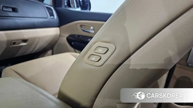 Kia The New Carnival id 4310586 из Кореи 7